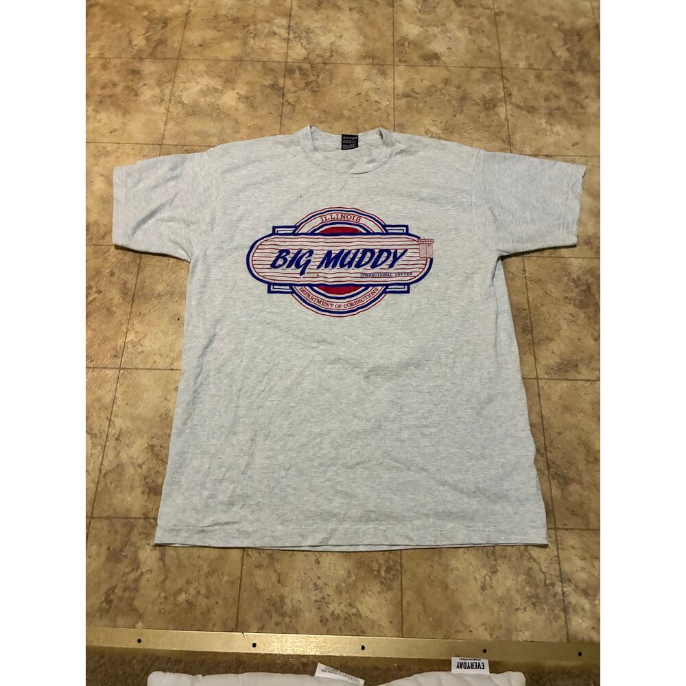 Vintage Gray Fruit of the Loom T-Shirt XL Illinois Big Muddy Prison